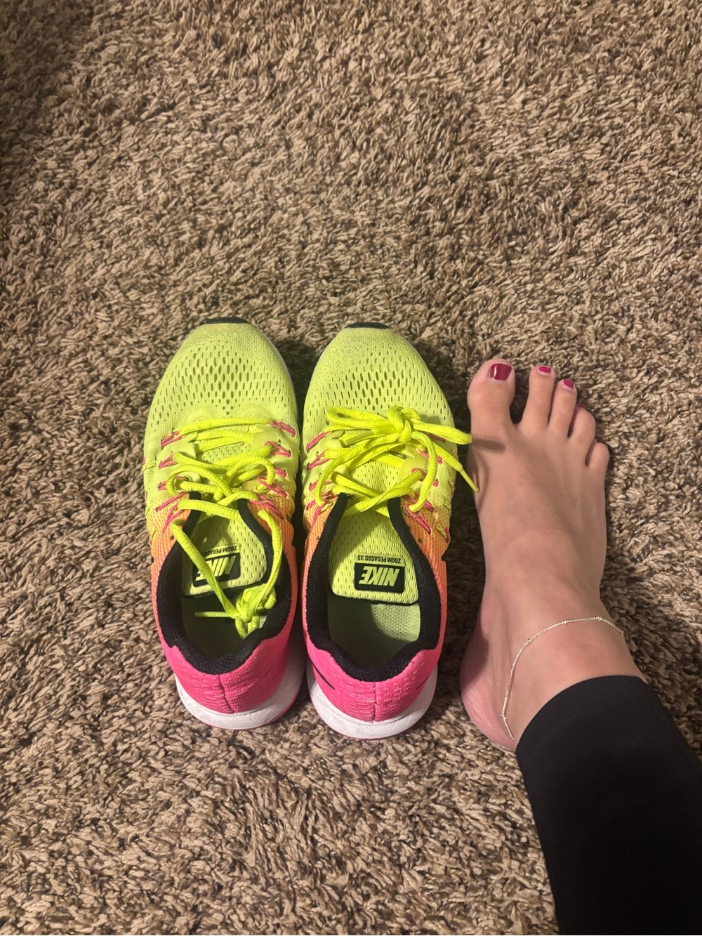 Nike Women’s Neon Yellow and Pink Gradient Running Sneakers